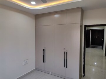 Room in 4 BHK Apartment at NCC Urban One, Narsingi – for Rent