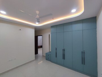 Room in 4 BHK Apartment at NCC Urban One, Narsingi – for Rent