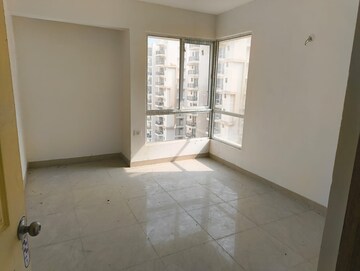 Room in 3.5 BHK Apartment at Faizabad Road – for Sale