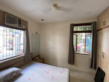 Bedroom in 2 BHK Apartment at Santi Niwas, Dadar West – for Rent