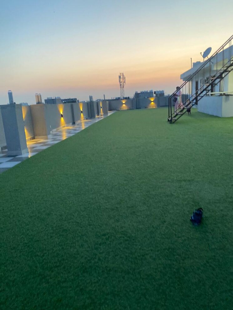 Terrace, mehrauli 3 Bedroom 1200 Sq.Ft. Apartment In Mehrauli Delhi 8305361