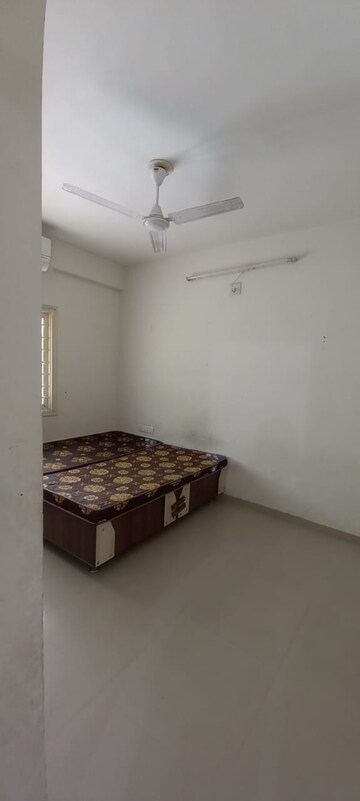 Master Bedroom in 1.5 BHK Apartment at Navarangpura – for Rent