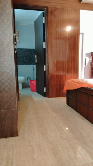 Bedroom in 1 RK Builder Floor at Sector 61 – for Rent