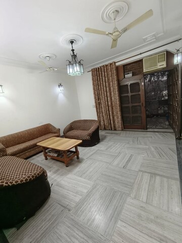 Living Room in 2 BHK Builder Floor at Lajpat Nagar ii – for Rent