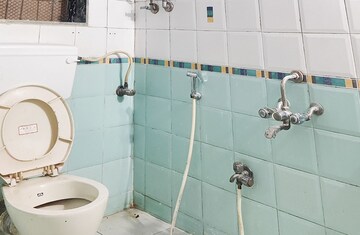 Bathroom in  Pg at Thane West – for Rent