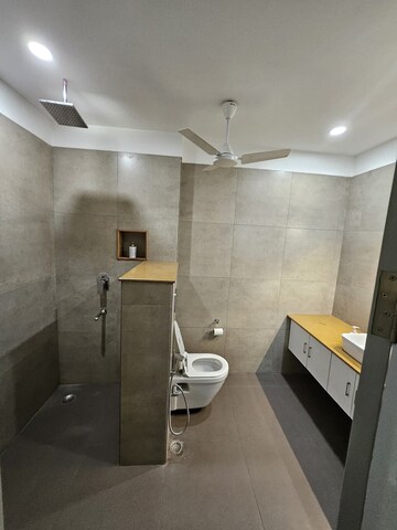 Master Bedroom in 4 BHK Apartment at Conscient Heritage Max, Sector 102 – for Rent