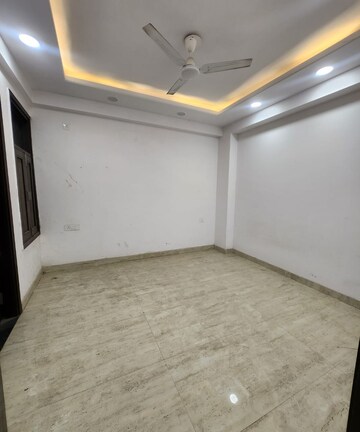 Room in 3 BHK Builder Floor at Freedom Fighters Enclave – for Rent