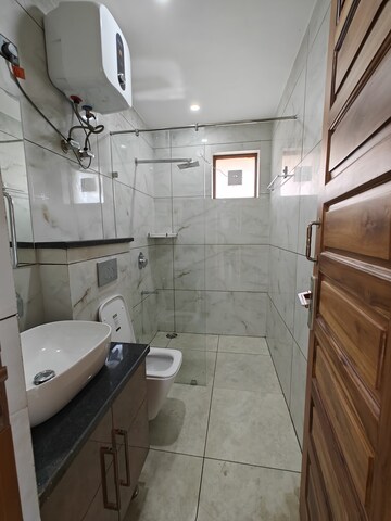 Kitchen in 3 BHK Apartment at Sushant Lok 2, Sector 57 – for Rent
