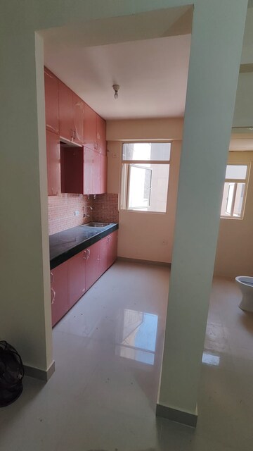 Room in 3 BHK Apartment at Conscient Habitat 78, Sector 78 – for Sale
