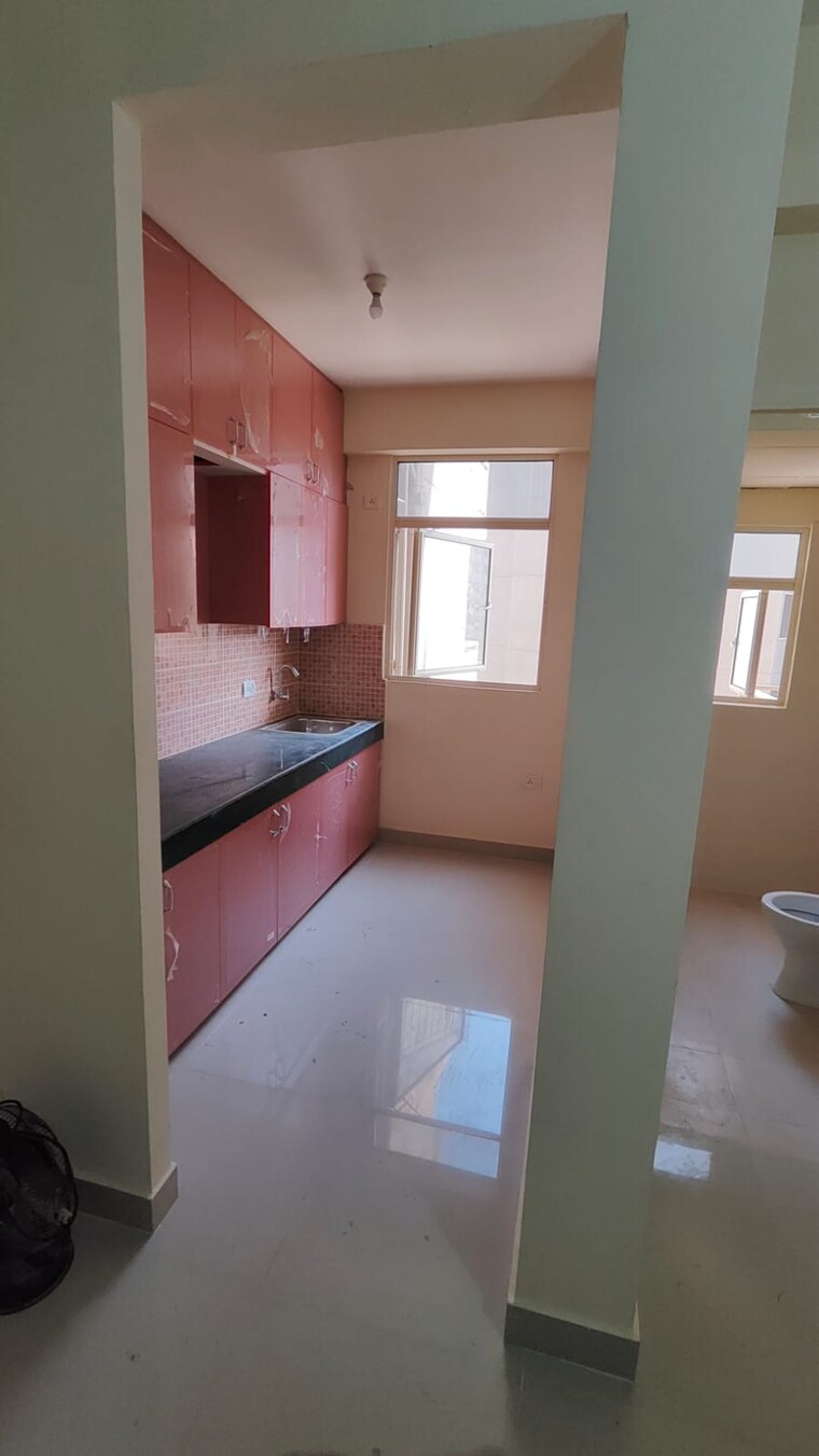 Room, conscient-habitat-78 3 Bedroom 750 Sq.Ft. Apartment In Sector 78 Faridabad 8305609