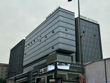  Office Space For Rent in Shyamal