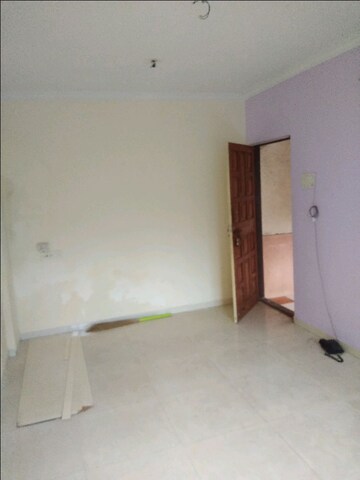 Room in 2 BHK Apartment at Rosa Gardenia, Ghodbunder Road – for Sale