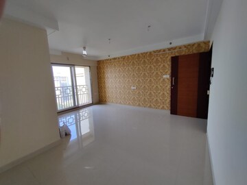 Room in 2 BHK Apartment at Paradise Lifespaces Sai World City, New Panvel – for Rent