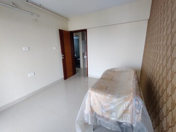 Room in 2 BHK Apartment at Paradise Lifespaces Sai World City, New Panvel – for Rent