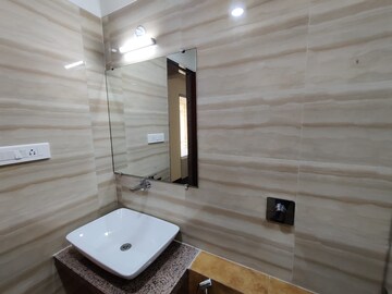 Furnished Amenities in 2 BHK Apartment at Paradise Lifespaces Sai World City, New Panvel – for Rent