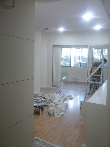 Room in  Office Space at Morya House, Andheri West – for Rent