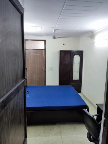Bedroom in 1 BHK Builder Floor at Subhash Nagar – for Rent