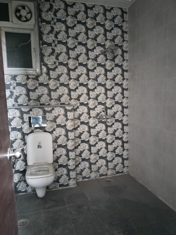 Bathroom in 3 BHK Independent House at Sushant Lok 2, Sector 57 – for Rent