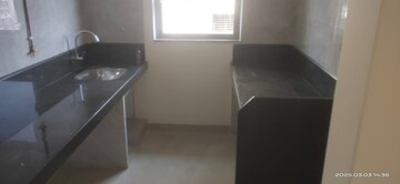 Room in 1 BHK Apartment at Sheth Irene, Malad West – for Rent