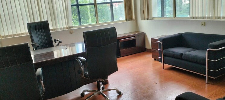 Living Room, sector 3 Commercial Office Space in IT/SEZ 1000 Sq.Ft. In Sector 3 Noida 8306652