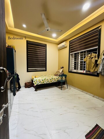 Living Room in 4 BHK Independent House at Vasai West – for Sale