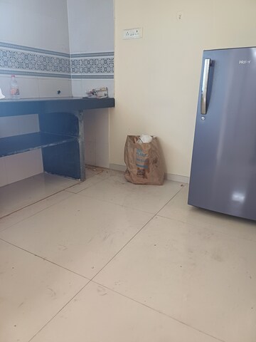 Living Room in 2 BHK Apartment at Yash Shruti Apartments, Ghansoli – for Rent
