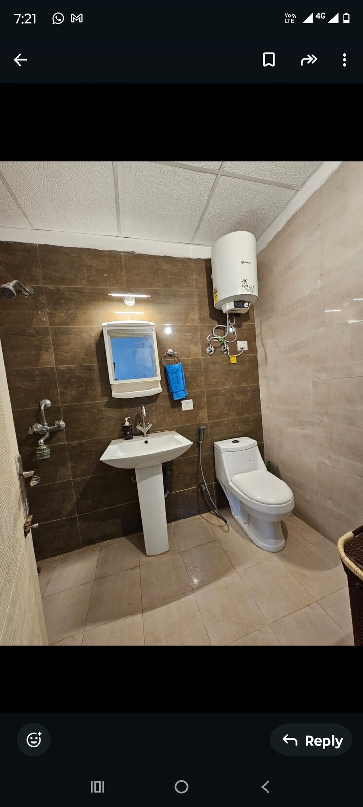 Bathroom, ajnara-klock-tower 3 Bedroom 1295 Sq.Ft. Apartment In Sector 74 Noida 8306934