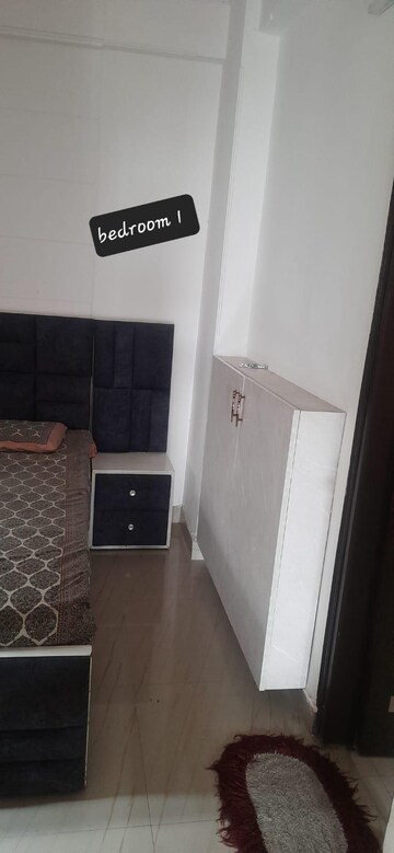Room in 2 BHK Apartment at Sangwan Heights, Raj Nagar Extension – for Rent