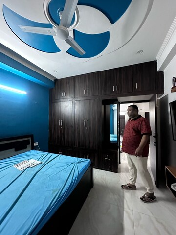 Bedroom in 2 BHK Builder Floor at Sector 40 – for Rent