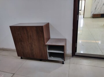 Room in 4 BHK Apartment at NCC Urban One, Narsingi – for Rent