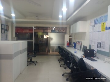 Parking in  Office Space at Alkapuri – for Rent