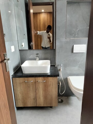 Furnished Amenities in 1 BHK Builder Floor at Ansal Sushant Lok I, Sector 43 – for Rent