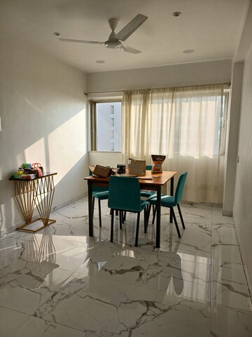 Staircase in 3 BHK Apartment at Sagar Tarang Worli, Worli – for Rent