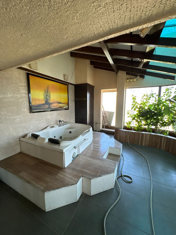 Kitchen, godrej-edenwoods 5 Bedroom 2500 Sq.Ft. Penthouse In Manpada Thane 8307050