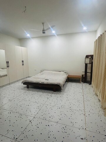 Bedroom in 1 RK Builder Floor at Green Park – for Rent