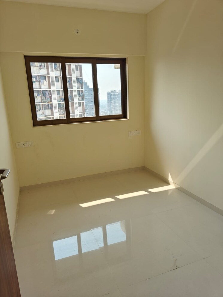 Room, lotus-sky-garden 2.5 Bedroom 942 Sq.Ft. Apartment In Malad West Mumbai 8307068