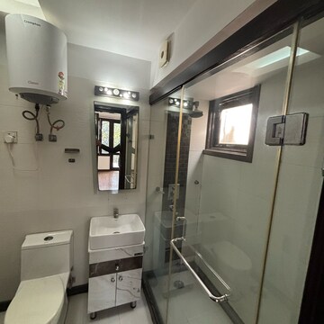 Team Area in 3 BHK Independent House at Gulmohar Park – for Rent