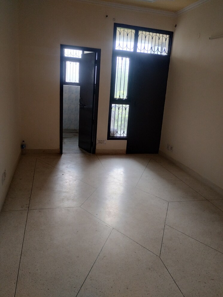 Room, gokul-apartments-faridabad 4 Bedroom 1925 Sq.Ft. Apartment In Sector 45 Faridabad 8307136