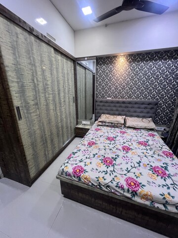 Bedroom in 2 BHK Apartment at Omkar Ananta, Goregaon East – for Rent