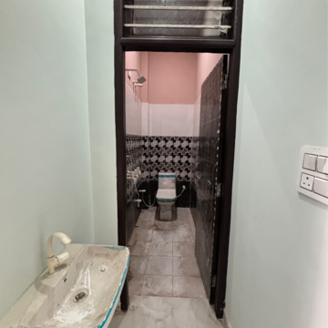 Building Lobby in 2 BHK Independent House at Sector 50 – for Sale
