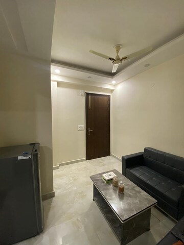 Living Room in 1 BHK Builder Floor at Vipul Square, Sushant Lok I – for Rent