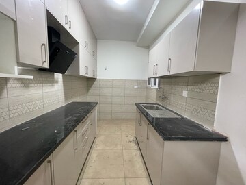 Kitchen in 2 BHK Apartment at Prestige Finsbury Park Hyde, Bagaluru  – for Rent