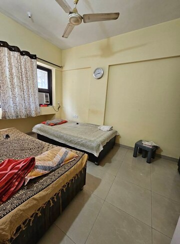 Bedroom in 1 BHK Apartment at Regal Heights Sion East, Sion East – for Rent