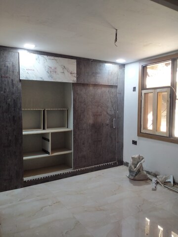 Room in 3 BHK Builder Floor at Ace Divino, Sector 1 Greater Noida – for Sale