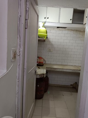 Bathroom in 1 BHK Builder Floor at Lajpat Nagar 4 – for Rent