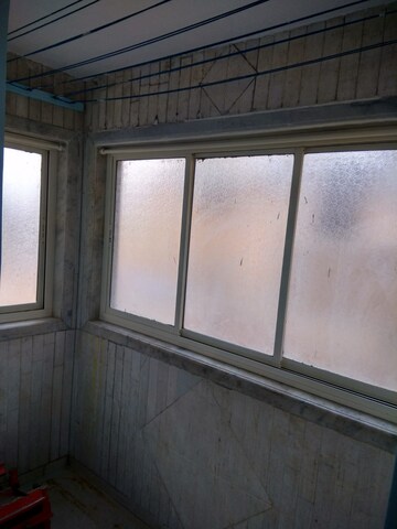 Room in 2 BHK Apartment at Teen Batti – for Rent
