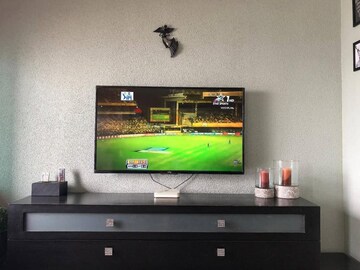 Living Room in 1 BHK Apartment at Sai Smruti Dadar East, Dadar East – for Rent