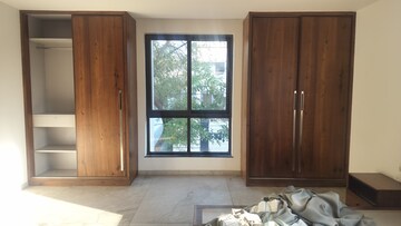 Room in 3 BHK Builder Floor at Jubilee Hills – for Rent