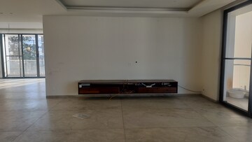Furnished Amenities in 3 BHK Builder Floor at Jubilee Hills – for Rent