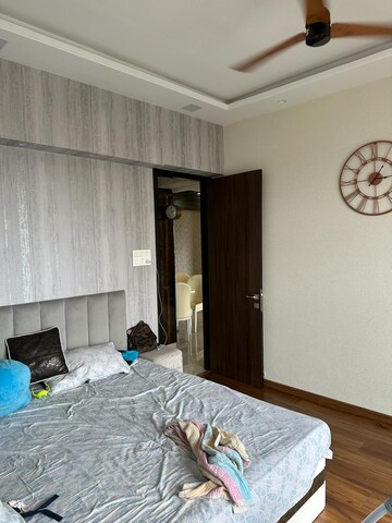 Bedroom in 2 BHK Apartment at JP Decks, Goregaon East – for Rent